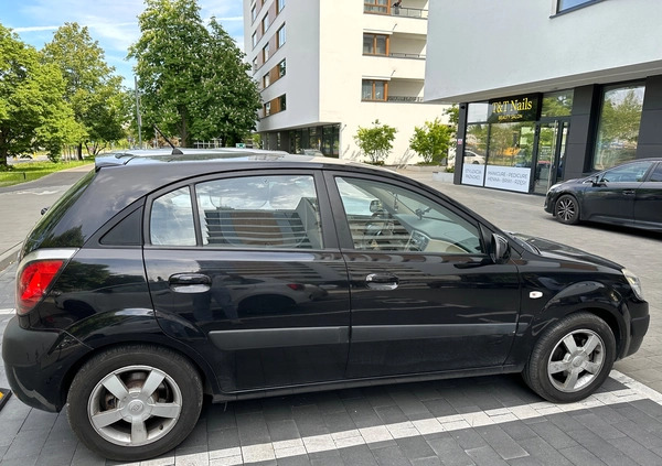 Kia Rio cena 10500 przebieg: 169792, rok produkcji 2006 z Warszawa małe 67